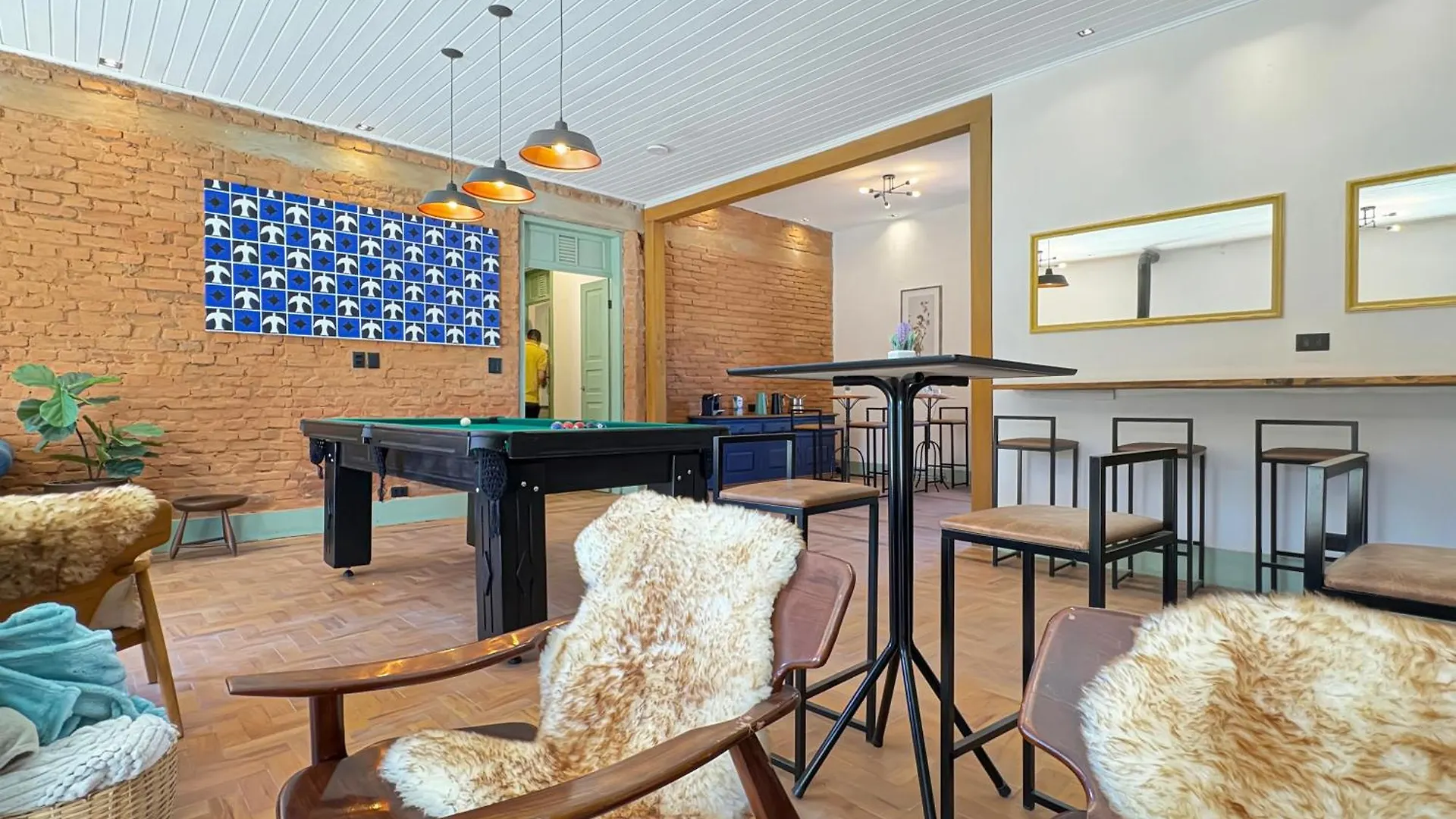 1 Suite 2 Bdrm Comercial Center Wi-Fi Balcony Campos do Jordao
