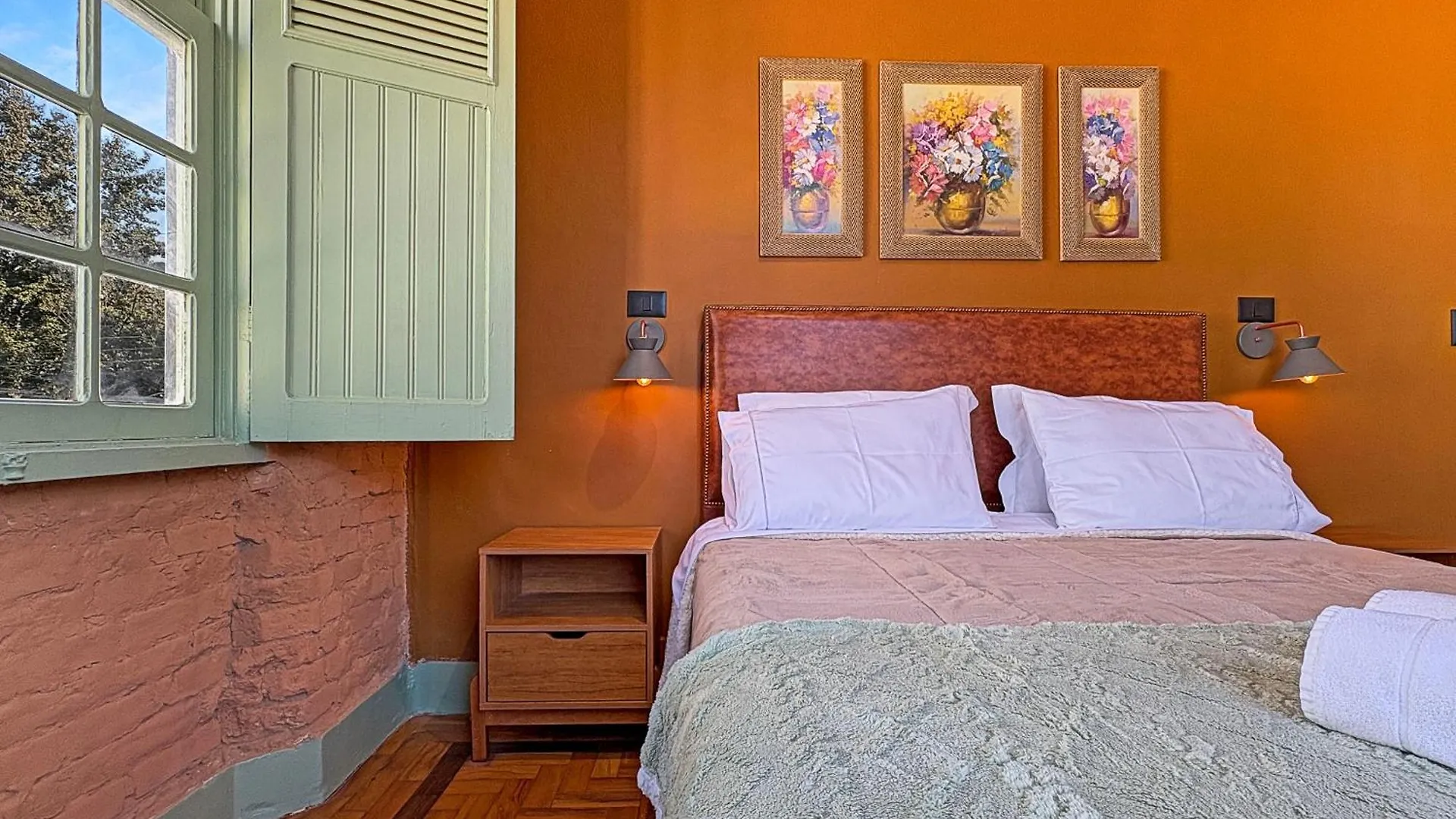 1 Suite 2 Bdrm Comercial Center Wi-Fi Balcony contacts