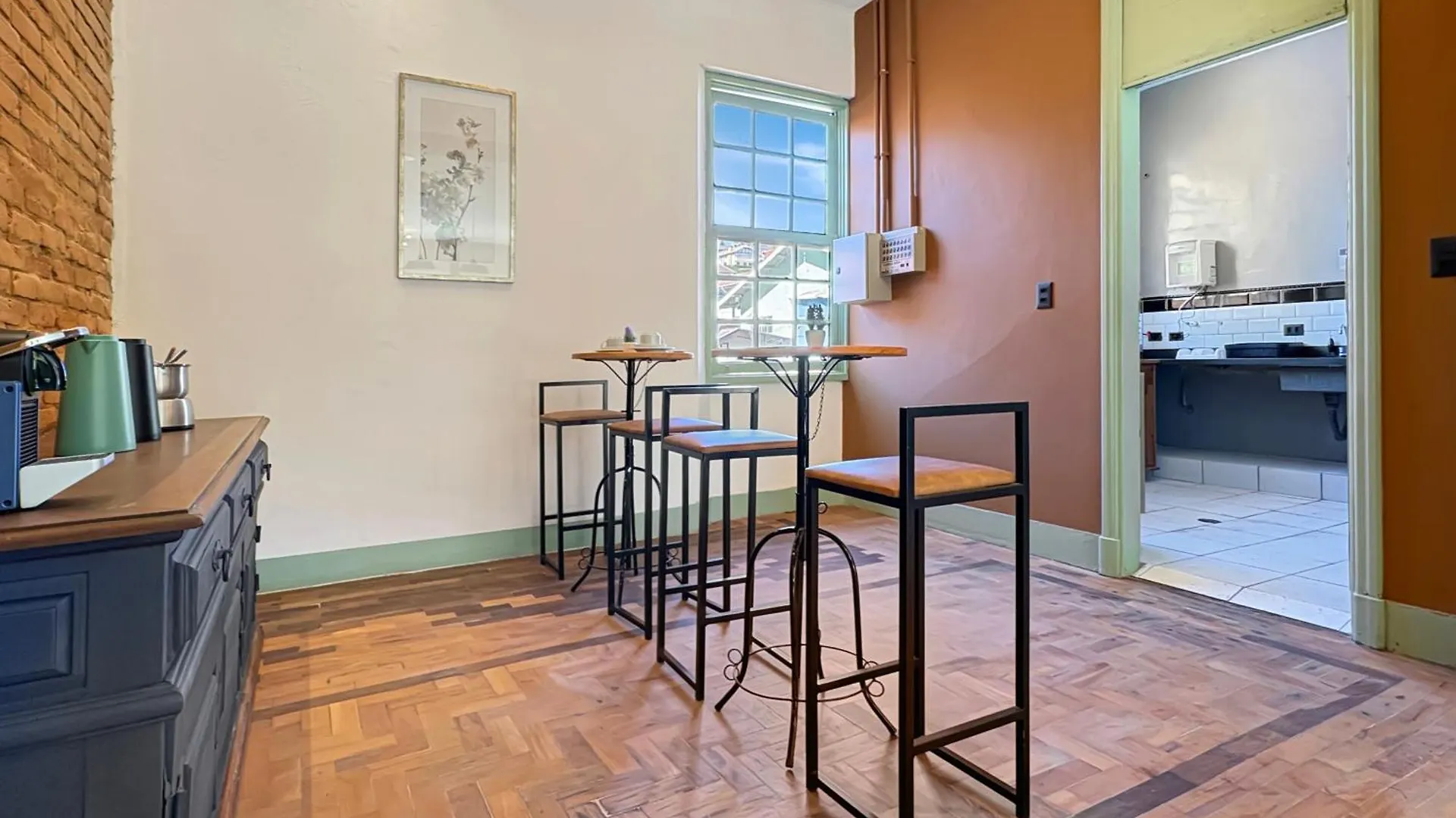 1 Suite 2 Bdrm Comercial Center Wi-Fi Balcony Campos do Jordao 0*,